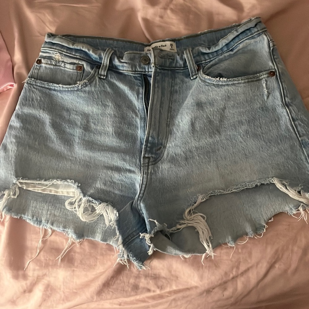 Abercrombie curve love denim shorts
